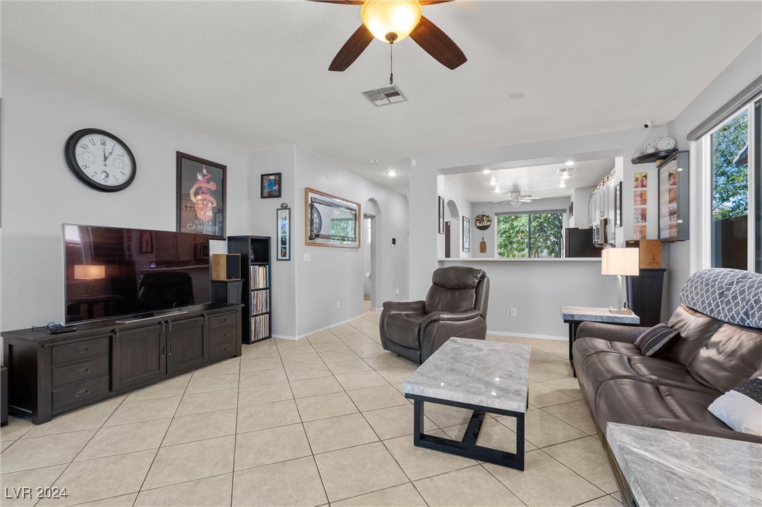 732 Beechwheat Way Henderson, NV 89015 - Photo 10 of 38