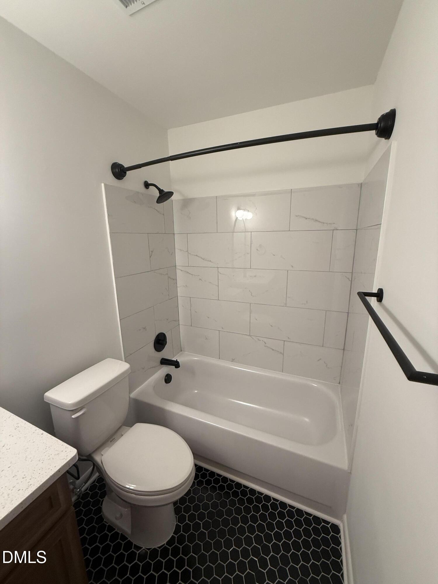 708 Hawes Court, Unit A Raleigh, NC 27608 - Photo 7 of 12 IMG_9986