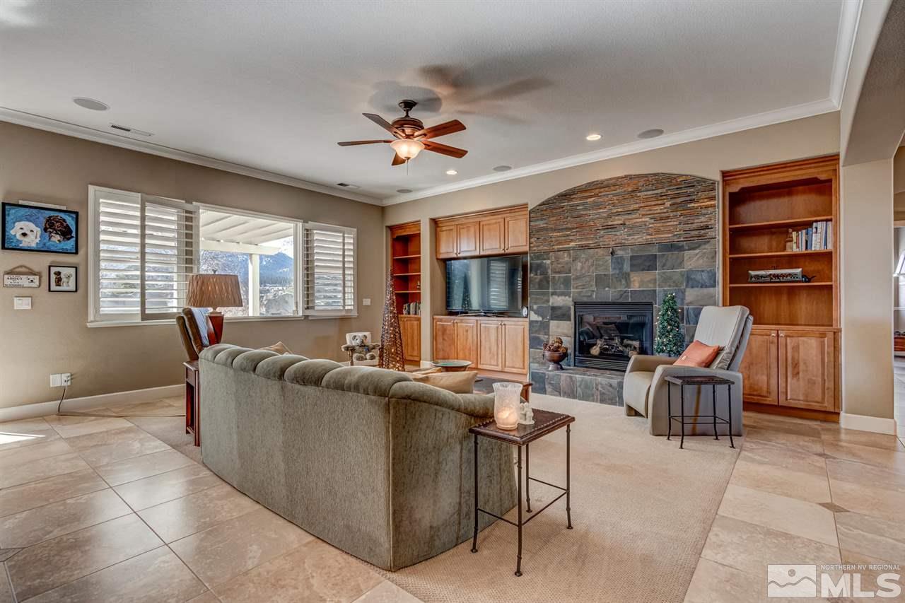 15220 Redmond Loop Reno, NV 89511 - Photo 8 of 25 Photo 8