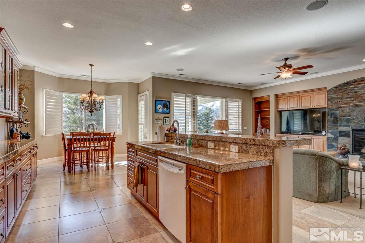 15220 Redmond Loop Reno, NV 89511 - Photo 10 of 25 Photo 10