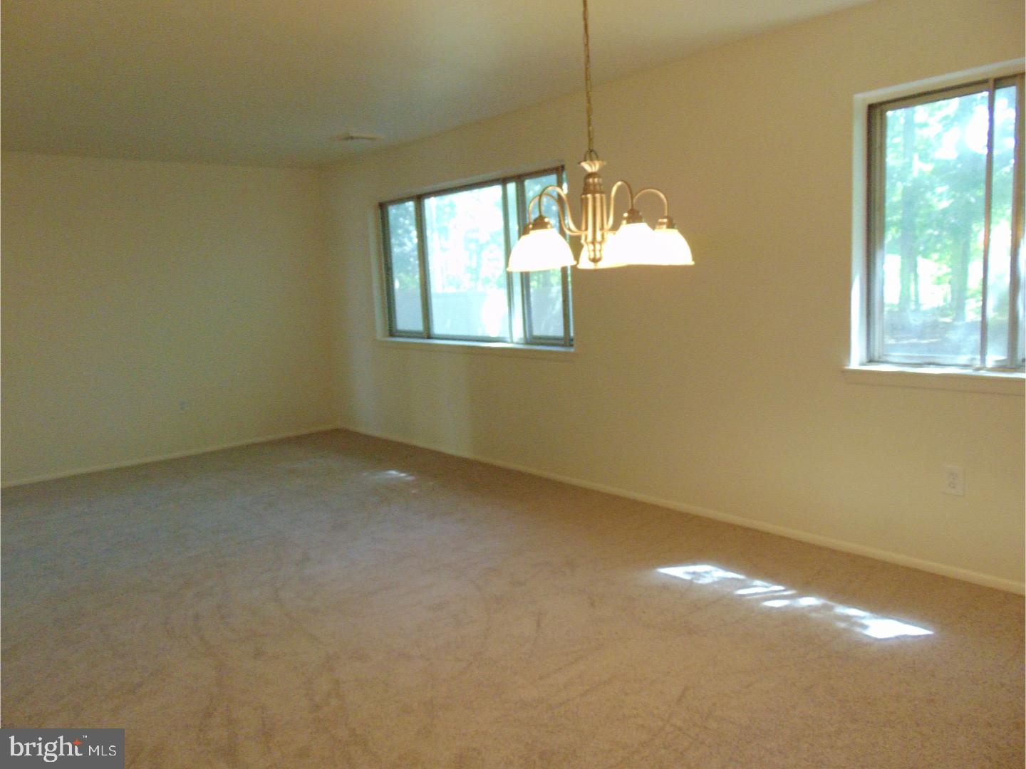 308 Balsam Road Williamstown, NJ 08094 - Photo 7 of 19 Dining Room