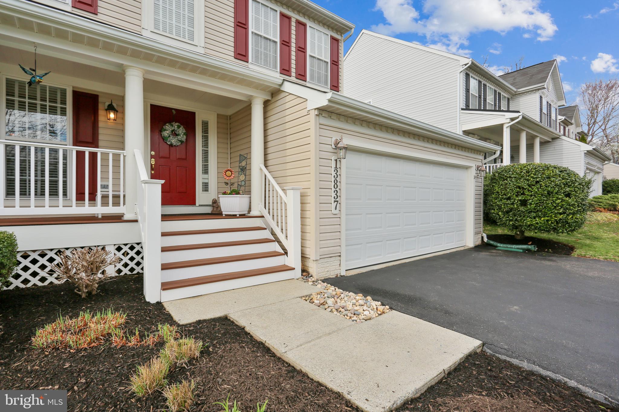 13837 Lullaby Road Germantown, MD 20874 - Photo 5 of 101 Gallery Image 5