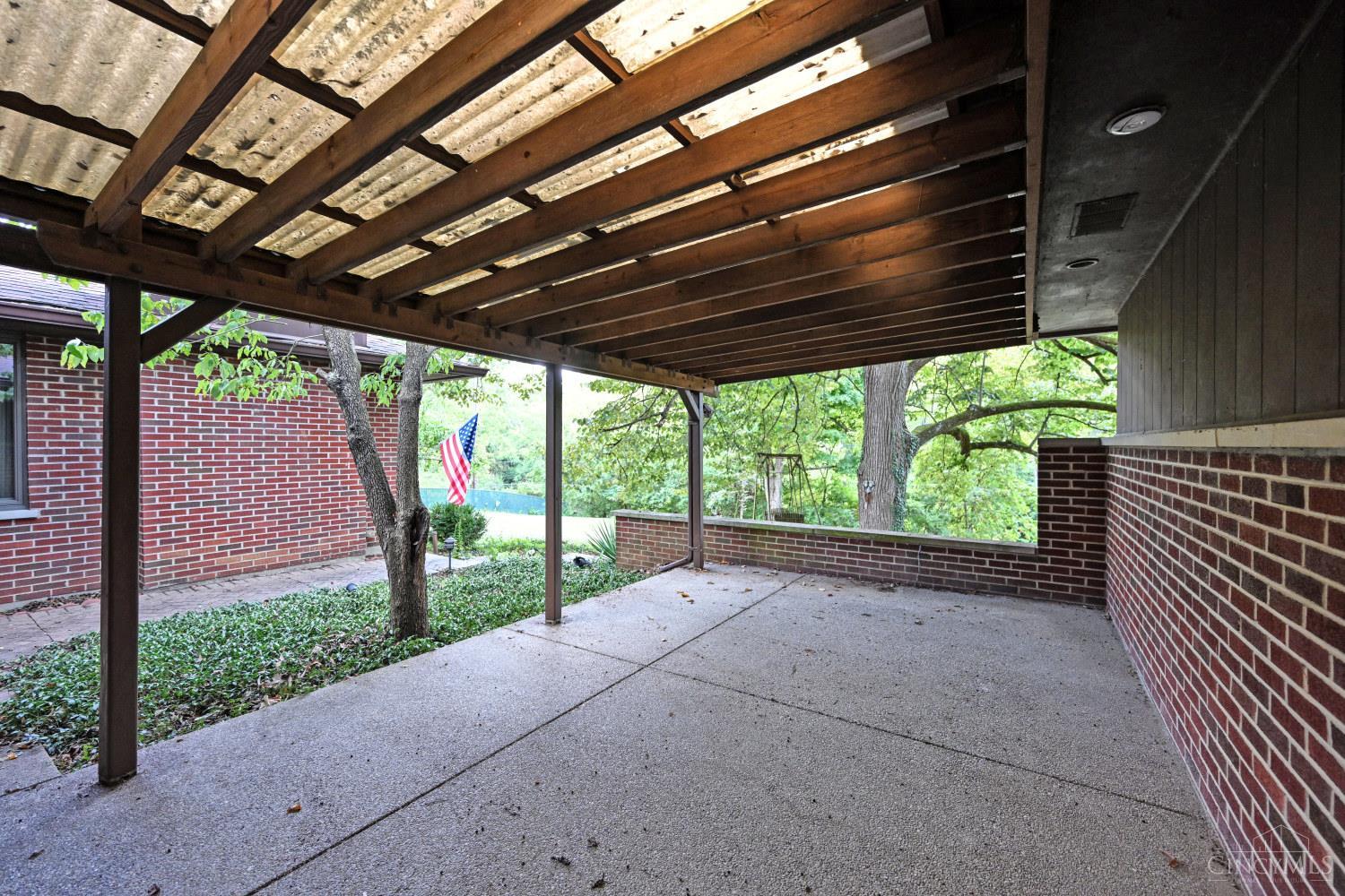 7714 Forest Road Cincinnati, OH 45255 - Photo 11 of 43 Gallery Image 11