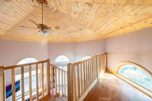 a view of entryway with a front door