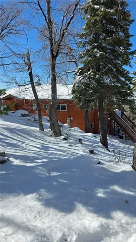a view of deck with patio