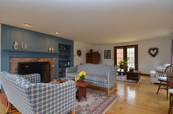597 Sugar Road Bolton, MA 01740 - Photo 16 of 29