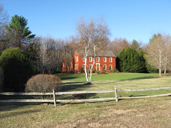 597 Sugar Road Bolton, MA 01740 - Photo 3 of 29