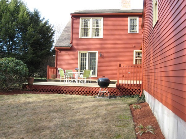 597 Sugar Road Bolton, MA 01740 - Photo 6 of 29