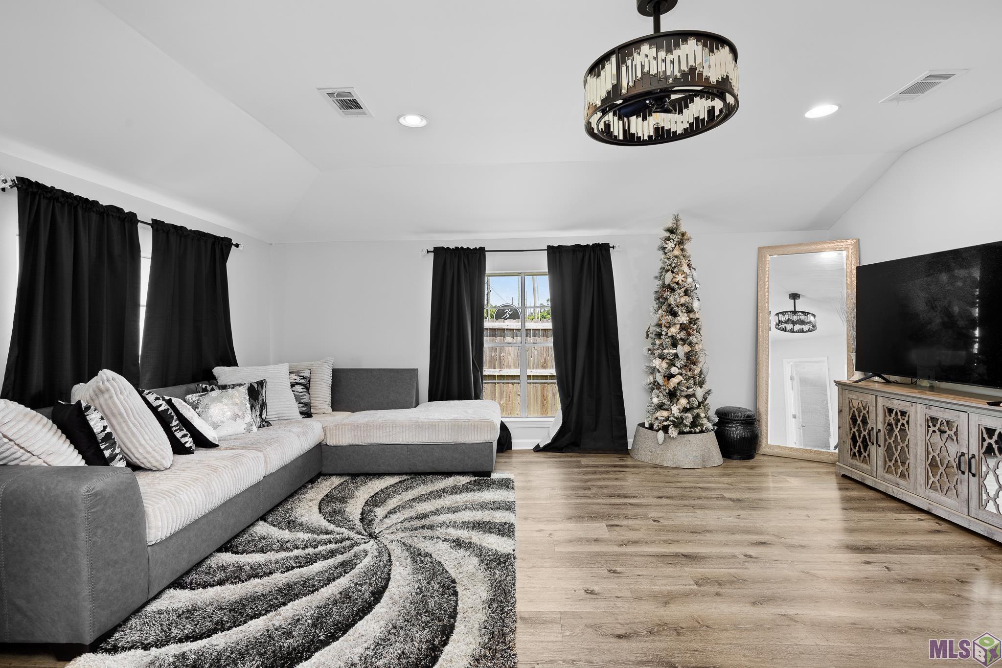 6464 Ford Street Baton Rouge, LA 70811 - Photo 5 of 18