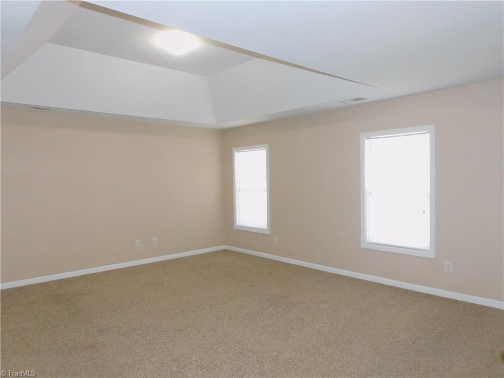 1300 Pondhaven Drive High Point, NC 27265 - Photo 15 of 32