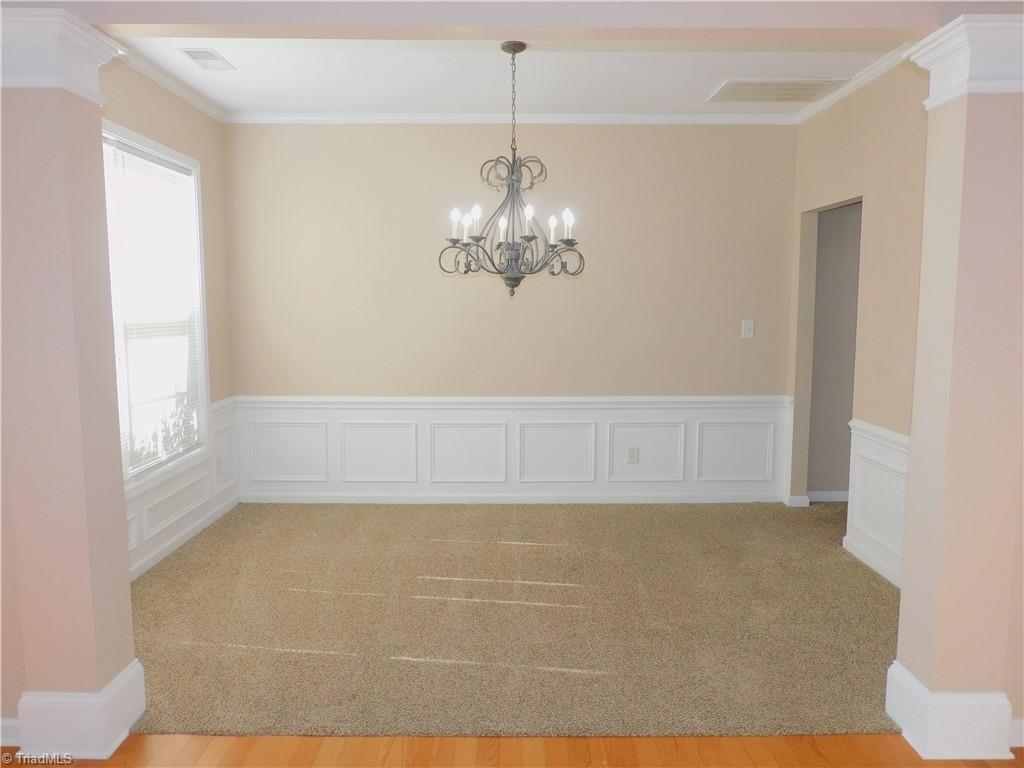 1300 Pondhaven Drive High Point, NC 27265 - Photo 10 of 32