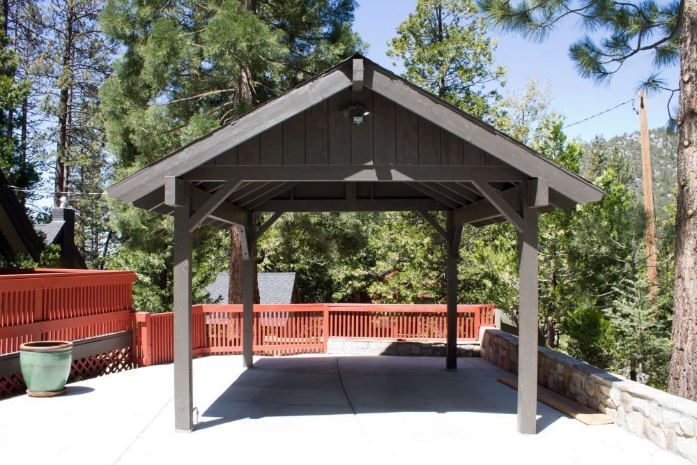 55425 Howland Road Idyllwild, CA 92549 - Photo 5 of 17 a view of a chairs and tables in the patio