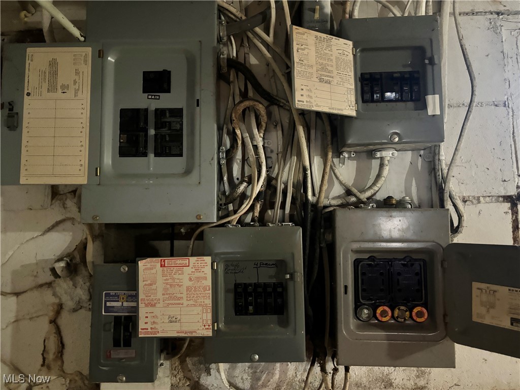 2942 South Ridge Road East Kingsville, OH 44048 - Photo 23 of 35 Electrical