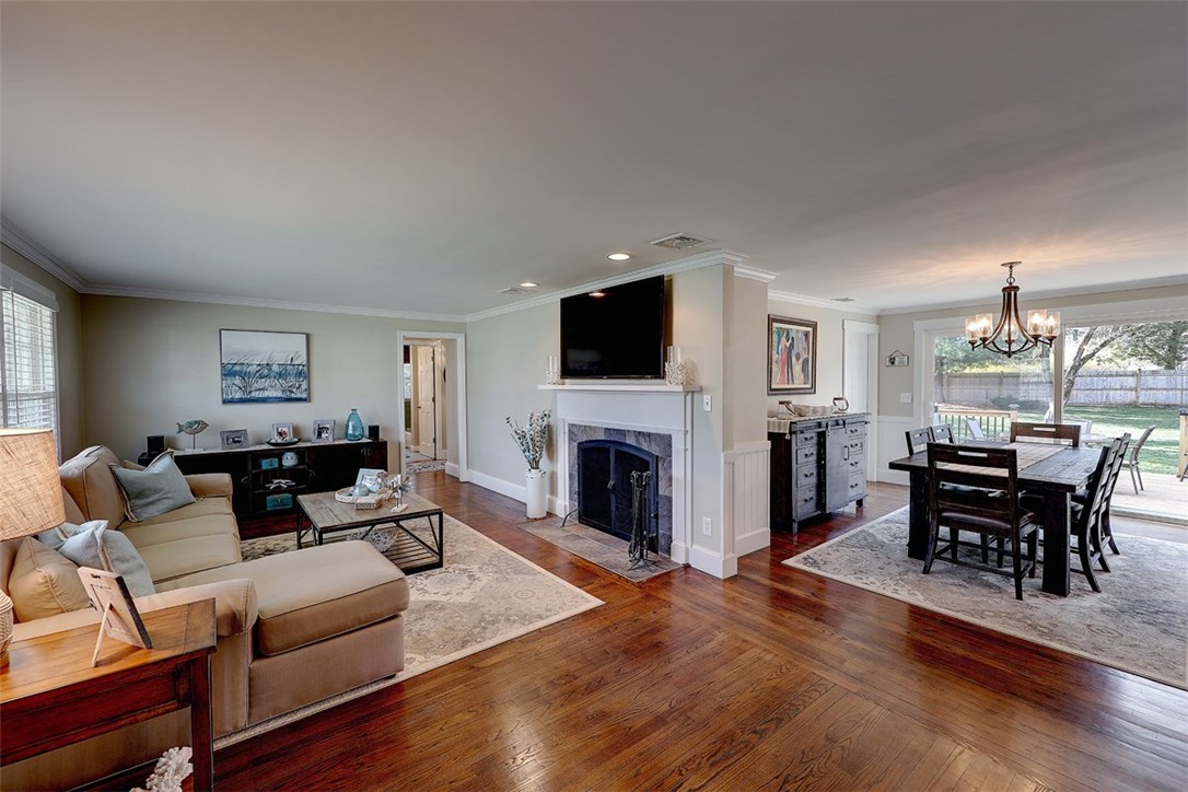 45 Chapin Road Barrington, RI 02806 - Photo 8 of 21