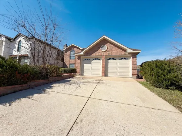 $300,000 | 9708 Maryville Lane, Fort Worth, TX 76108