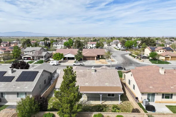 $520,000 | 6304 Starview Drive, Lancaster, CA 93536