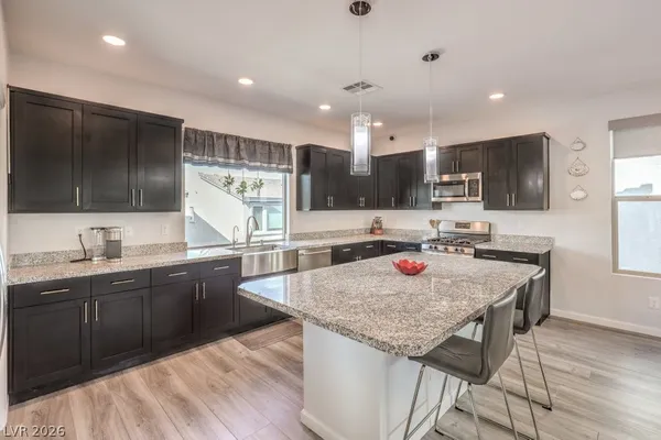 $2,895 | 8086 Misty Canyon Avenue, Las Vegas, NV 89113