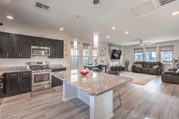 $2,895 | 8086 Misty Canyon Avenue, Las Vegas, NV 89113