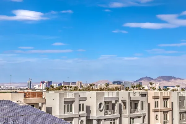 $2,895 | 8086 Misty Canyon Avenue, Las Vegas, NV 89113