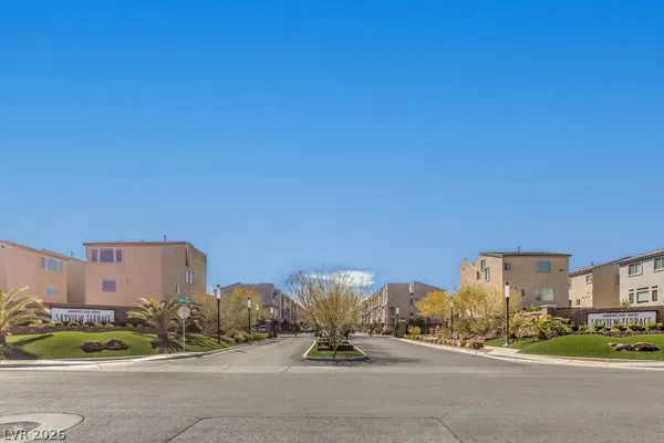 $2,895 | 8086 Misty Canyon Avenue, Las Vegas, NV 89113