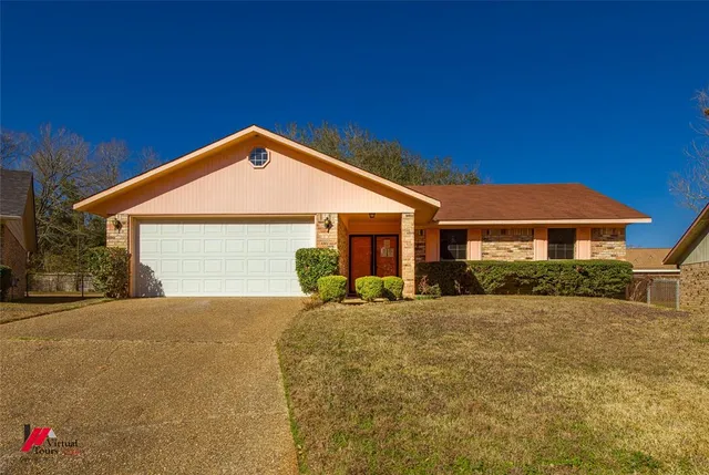 $1,500 | 4816 Honeysuckle Lane, Shreveport, LA 71118