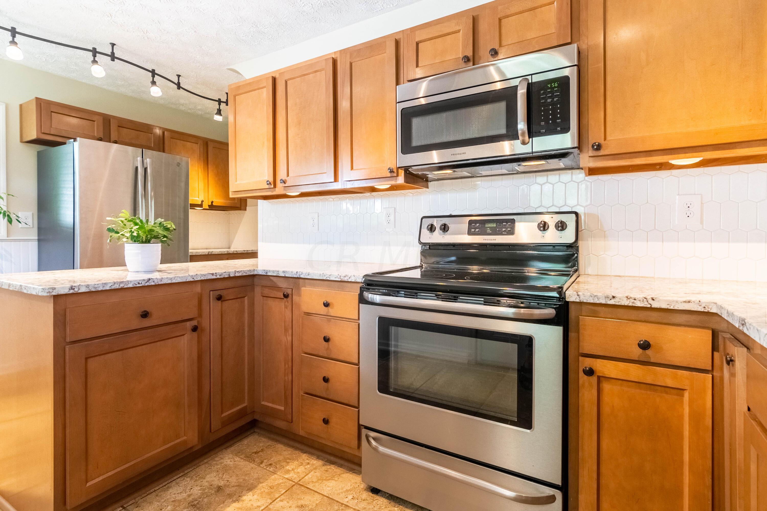 2522 Nottingham Road Columbus, OH 43221 - Photo 13 of 44 DSC_6365-HDR