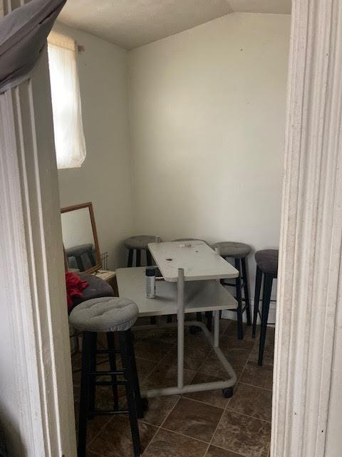 856 Ridgeway Avenue Cincinnati, OH 45229 - Photo 7 of 17 Gallery Image 7