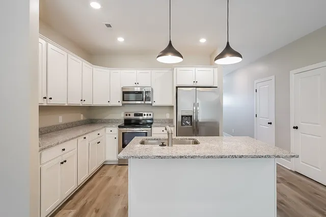 $1,785 | 182 Noble Pk Circle, Gallatin, TN 37066