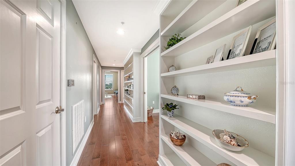 401 North Point Road, Unit 504 Osprey, FL 34229 - Photo 24 of 49