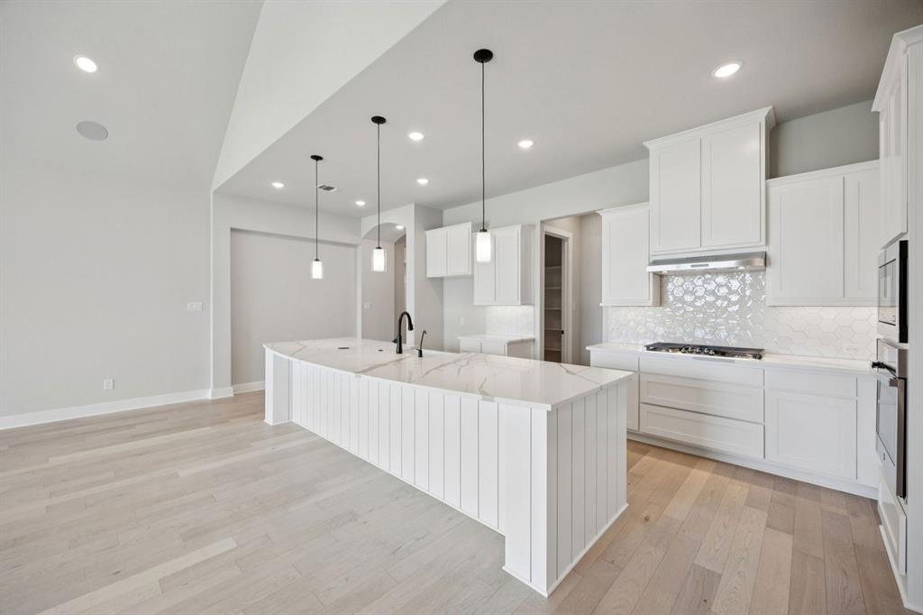 329 Bay Laurel Road McKinney, TX 75071 - Photo 7 of 29 6-329Bay_007