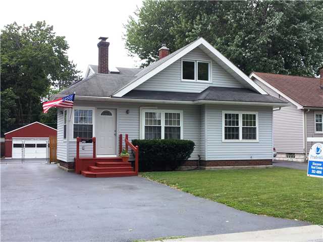 25 Surrey Road Greece, NY 14616 - Photo 1 of 1 Exterior Front Welcome to 25 Surrey Road with doub