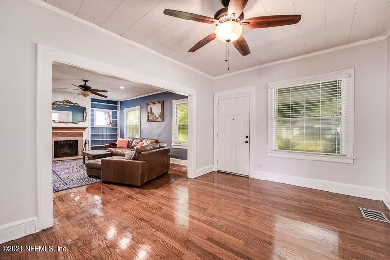5116 Sunderland Road Jacksonville, FL 32210 - Photo 7 of 33 20210915 5116 Sunderland Rd007SMALL