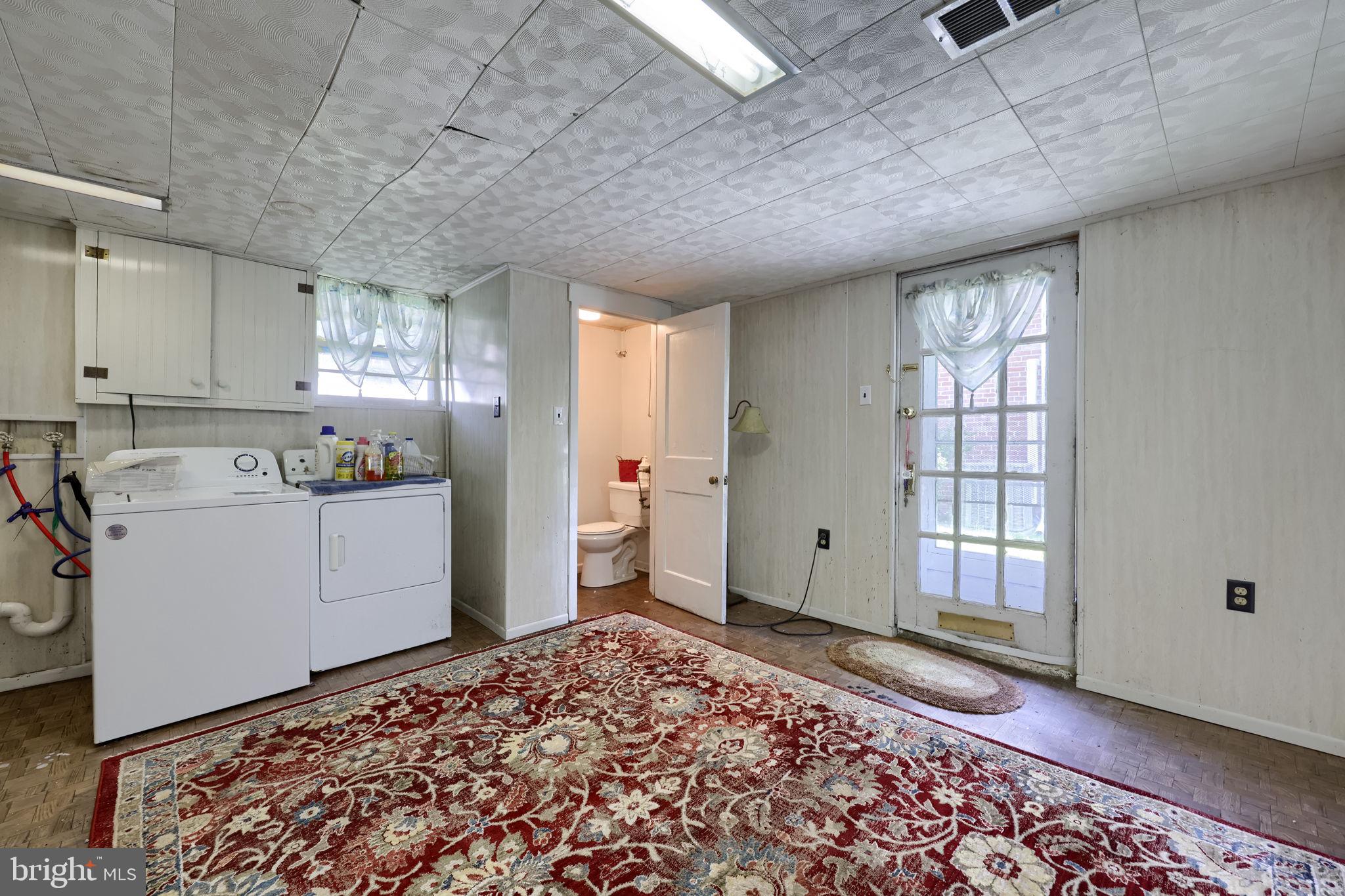 812 Brighton Avenue Reading, PA 19606 - Photo 20 of 33