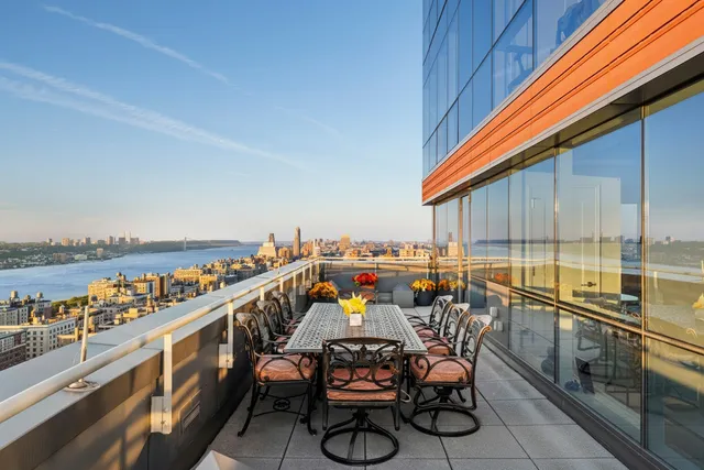 $3,750,000 | 2628 Broadway, Unit 34 | Upper West Side