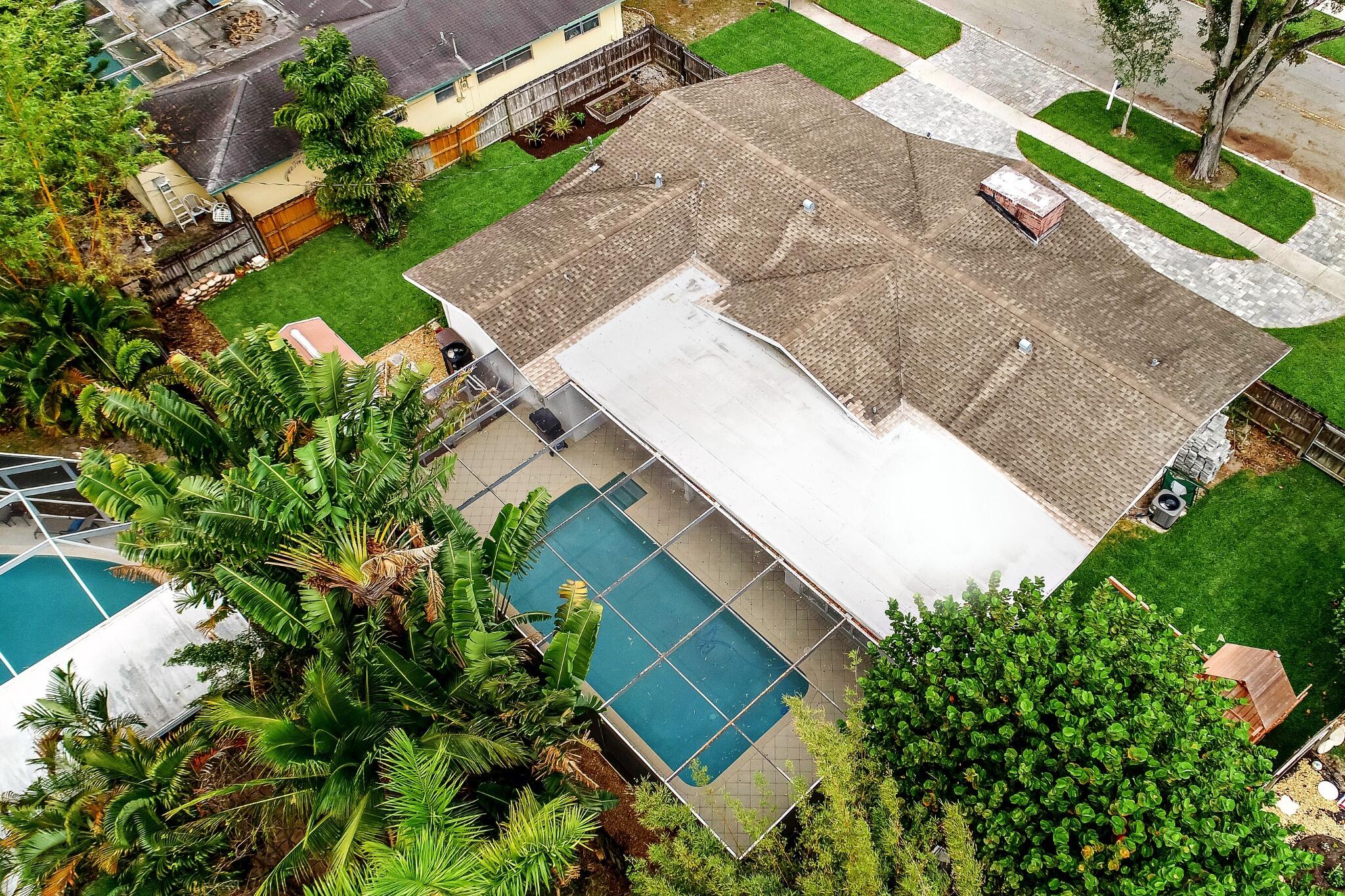 28 Burning Tree Lane Boca Raton, FL 33431 - Photo 4 of 26 28 Burning Tree Ln Aerial 2