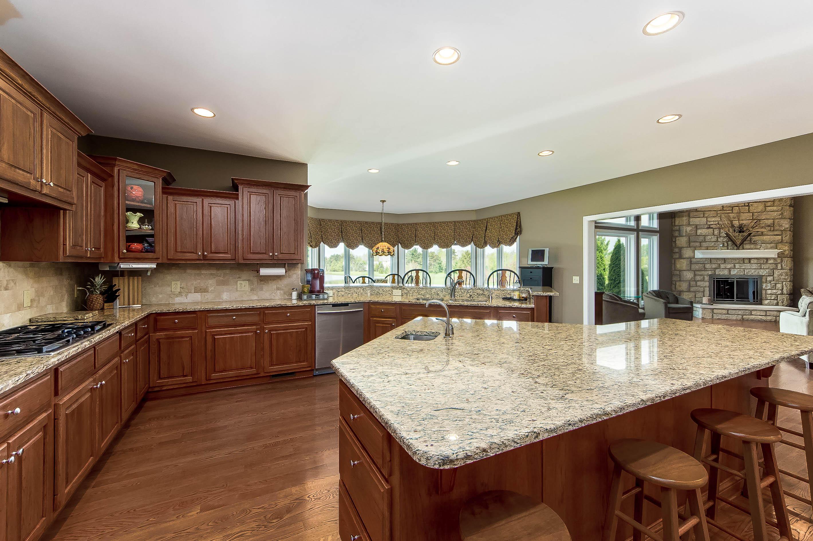 5740 South Section Line Road Delaware, OH 43015 - Photo 5 of 68 Gallery Image 5