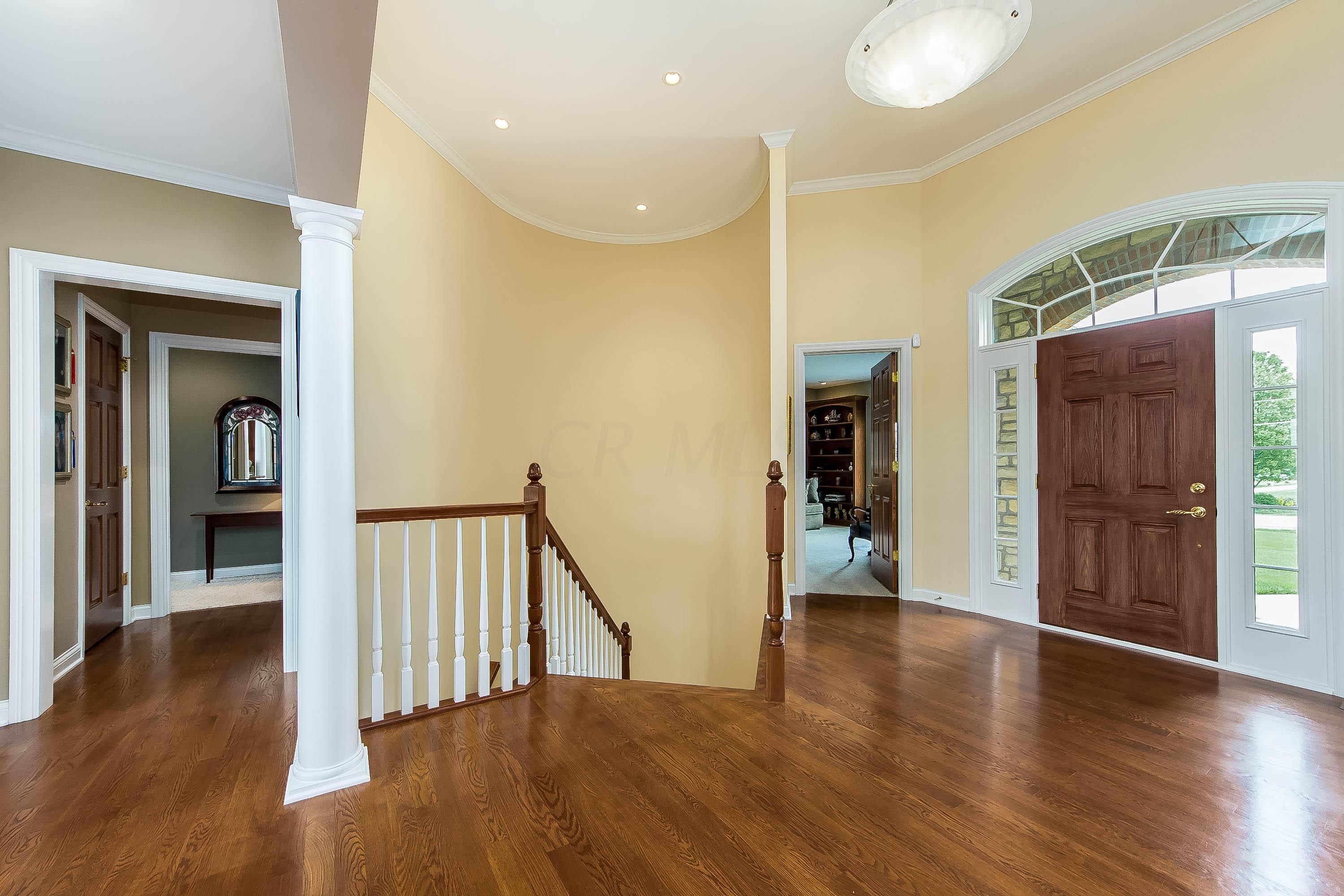 5740 South Section Line Road Delaware, OH 43015 - Photo 8 of 68 Gallery Image 8