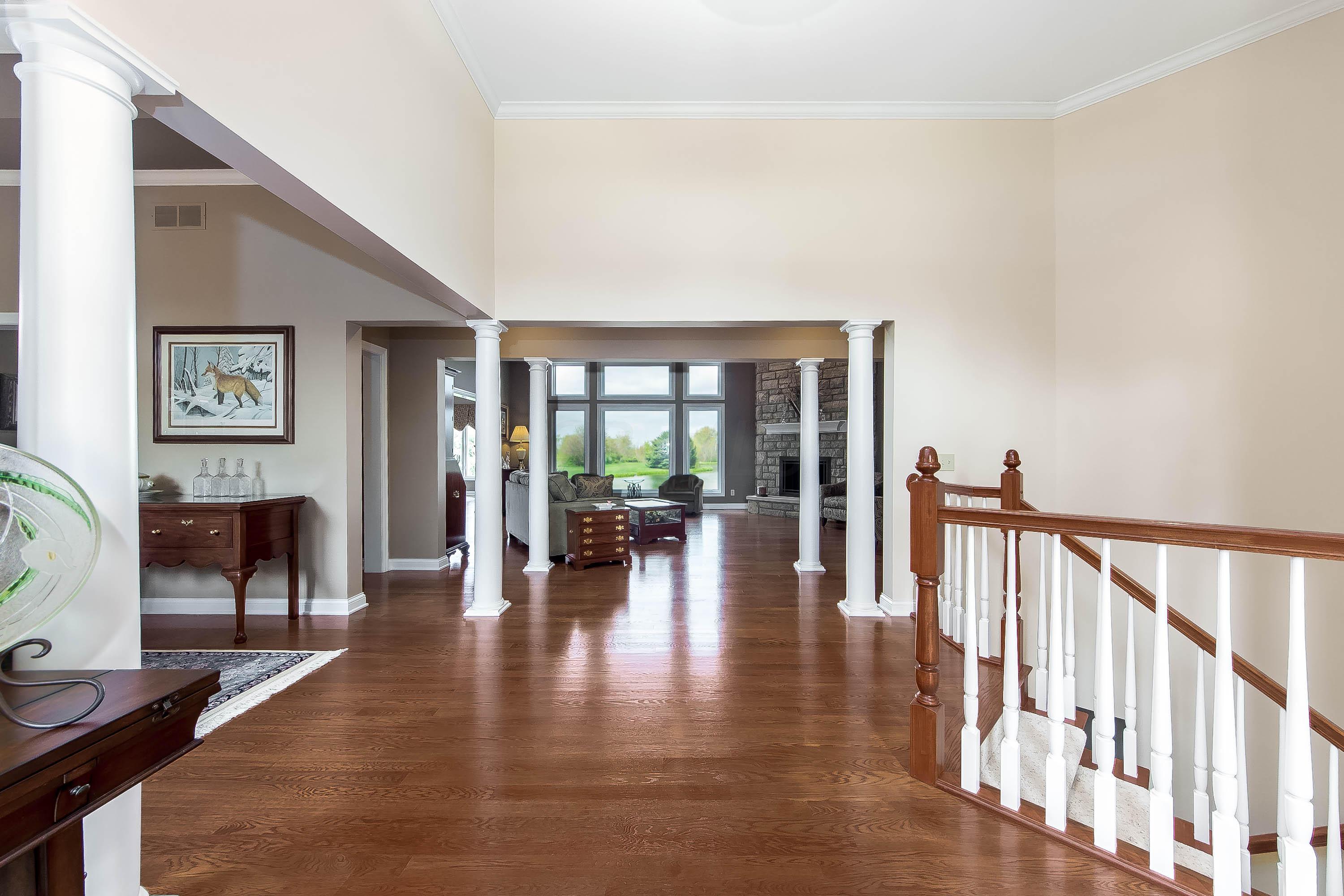 5740 South Section Line Road Delaware, OH 43015 - Photo 9 of 68 Gallery Image 9