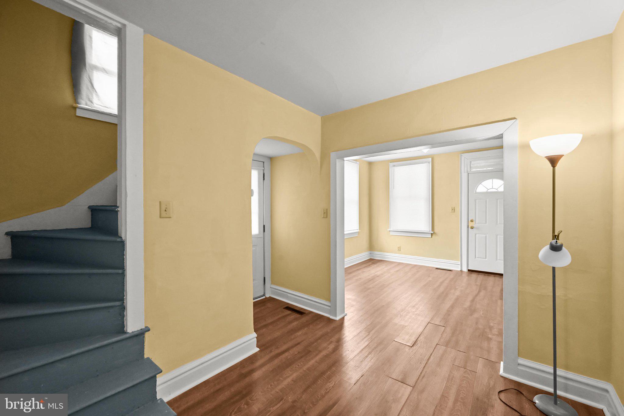 640 3rd Street Hanover, PA 17331 - Photo 10 of 35 Interior photos are the RIGHT SIDE ONLY