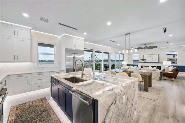 $17,000 | 820 Bay Point Drive, Madeira Beach, FL 33708