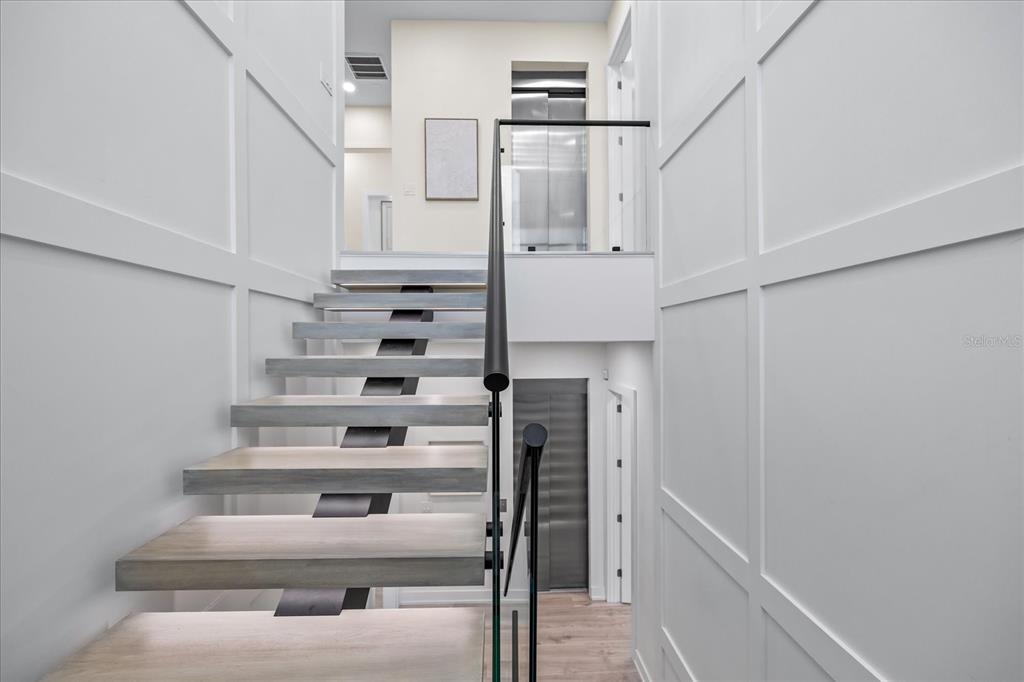 820 Bay Point Drive Madeira Beach, FL 33708 - Photo 37 of 93