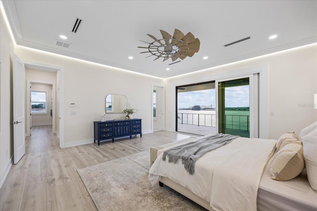 820 Bay Point Drive Madeira Beach, FL 33708 - Photo 40 of 93