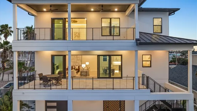 $17,000 | 820 Bay Point Drive, Madeira Beach, FL 33708