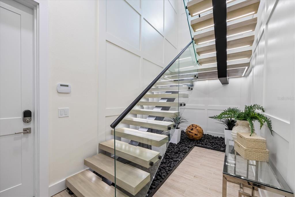 820 Bay Point Drive Madeira Beach, FL 33708 - Photo 9 of 93