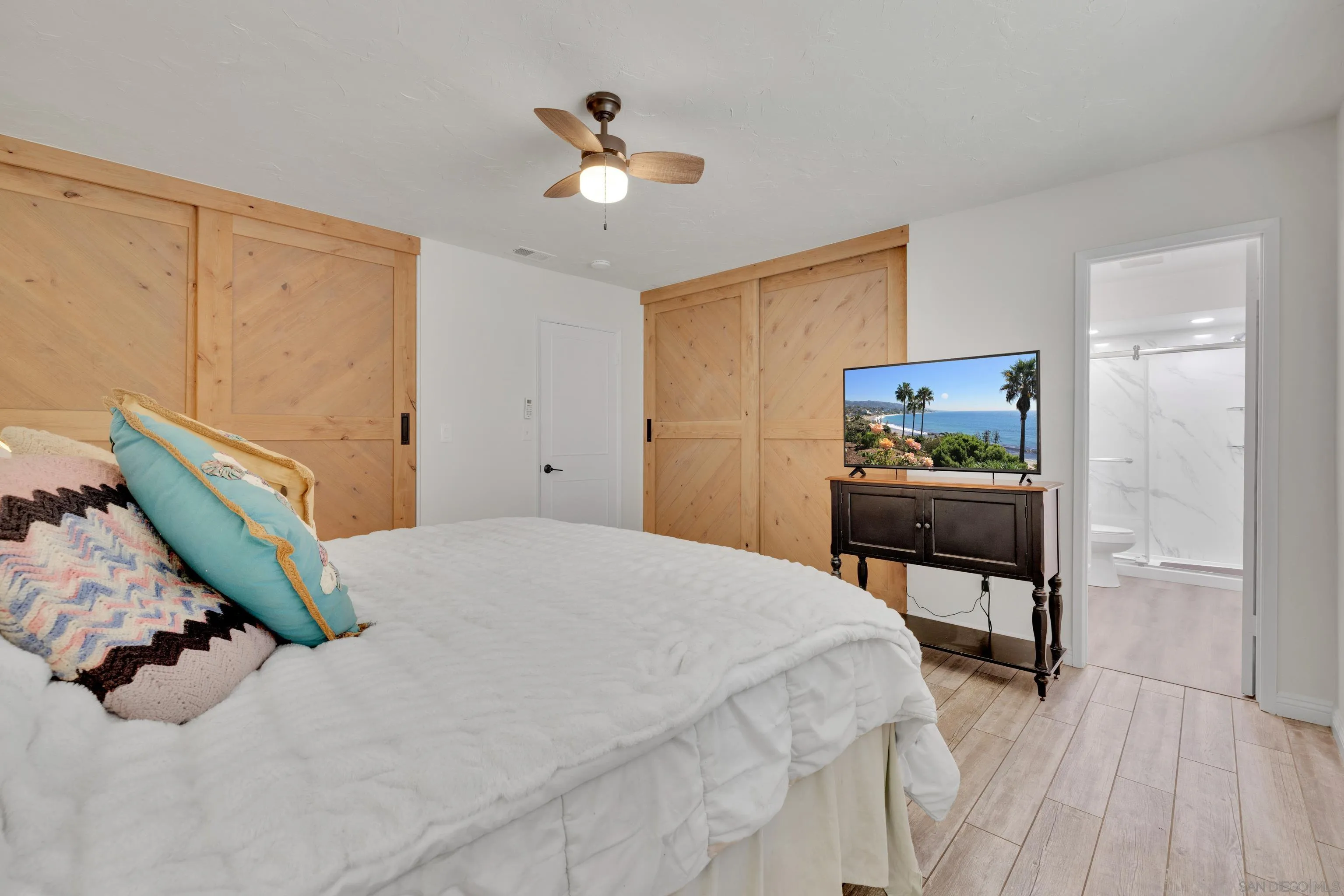 13918 Putney Road Poway, CA 92064 - Photo 19 of 69 Gallery Image 19