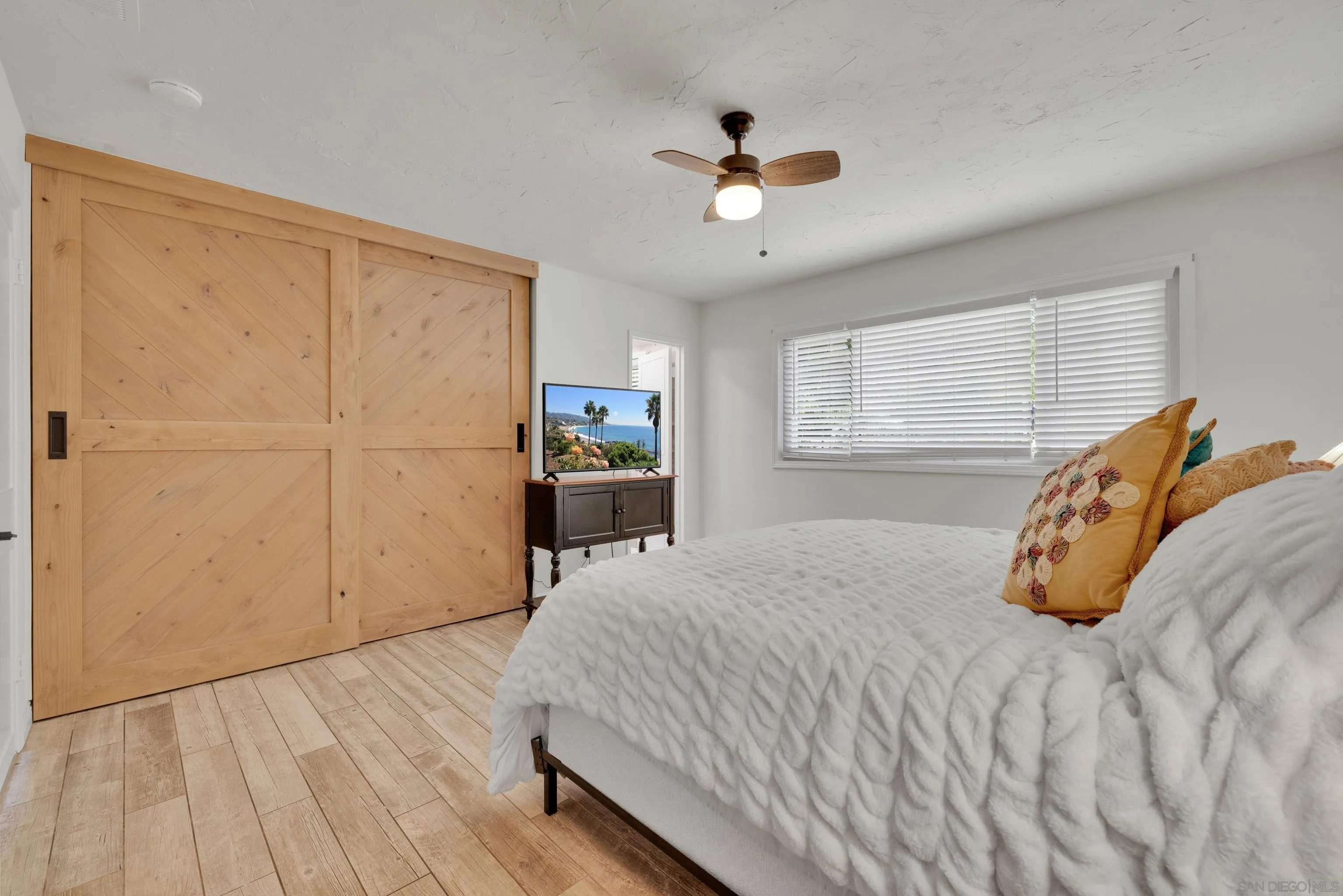 13918 Putney Road Poway, CA 92064 - Photo 21 of 69 Gallery Image 21