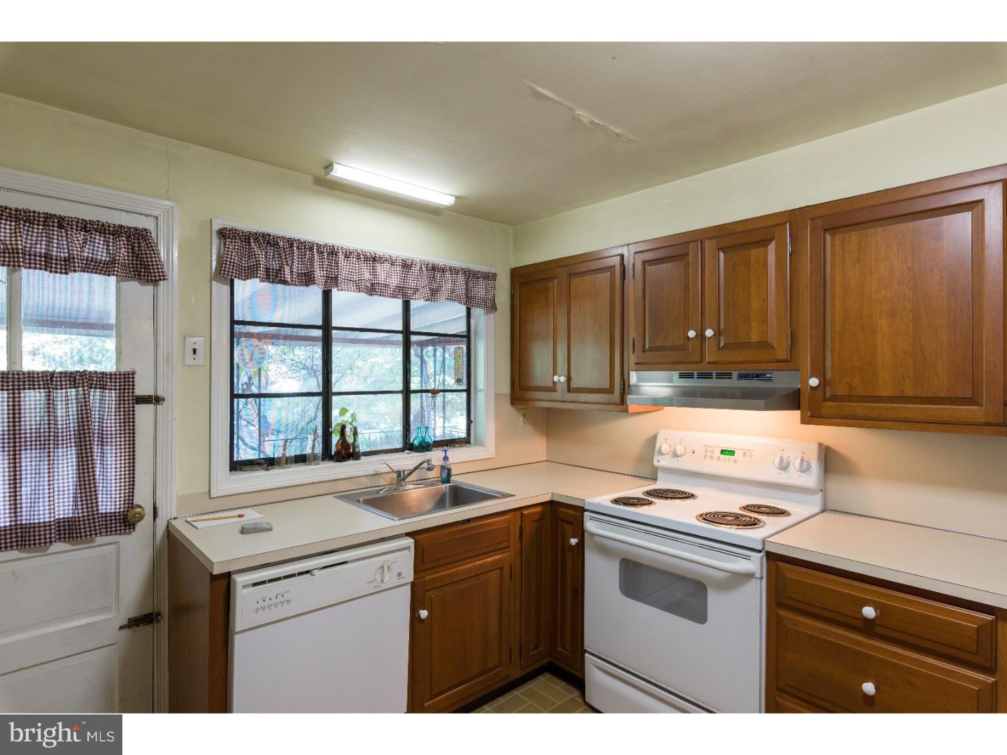 532 Conestoga Road Berwyn, PA 19312 - Photo 9 of 23