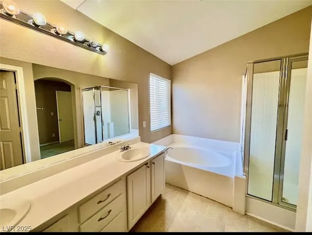 $2,400 | 2455 Silver Sunrise Lane, Henderson, NV 89052