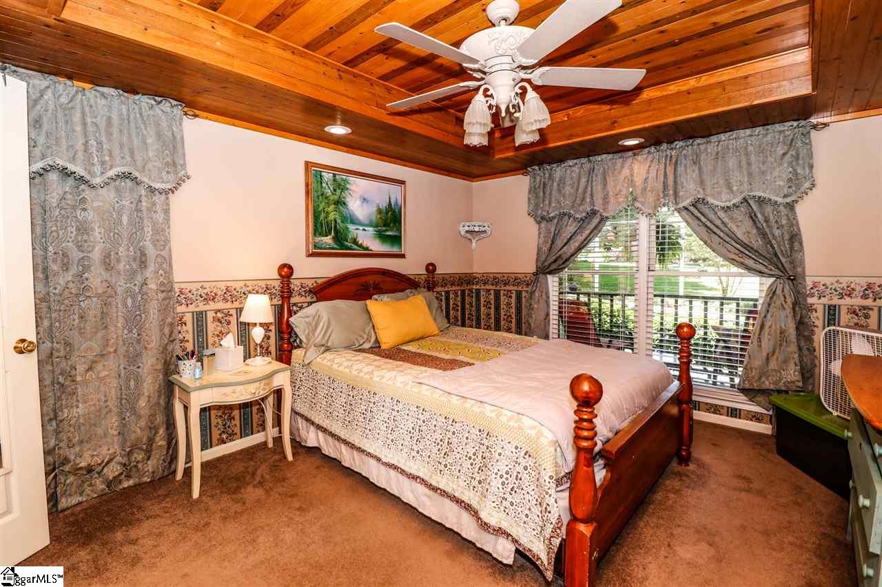 212 Cox Ridge Court Travelers Rest, SC 29690 - Photo 16 of 28 Gallery Image 16