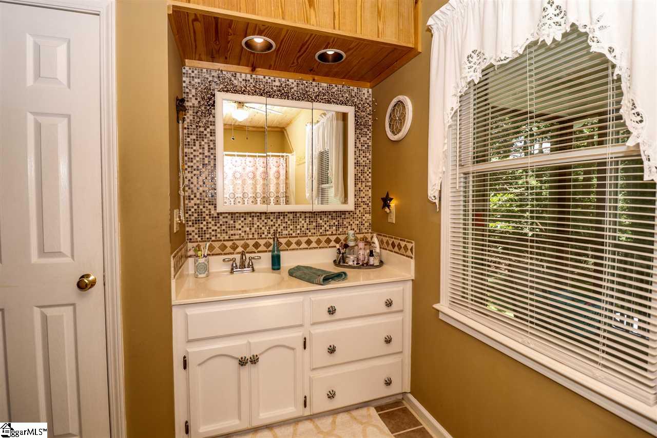 212 Cox Ridge Court Travelers Rest, SC 29690 - Photo 19 of 28 Gallery Image 19